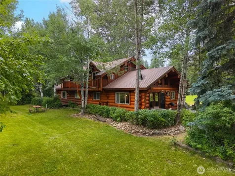 40 Wolf Ridge Lane Winthrop WA 98862