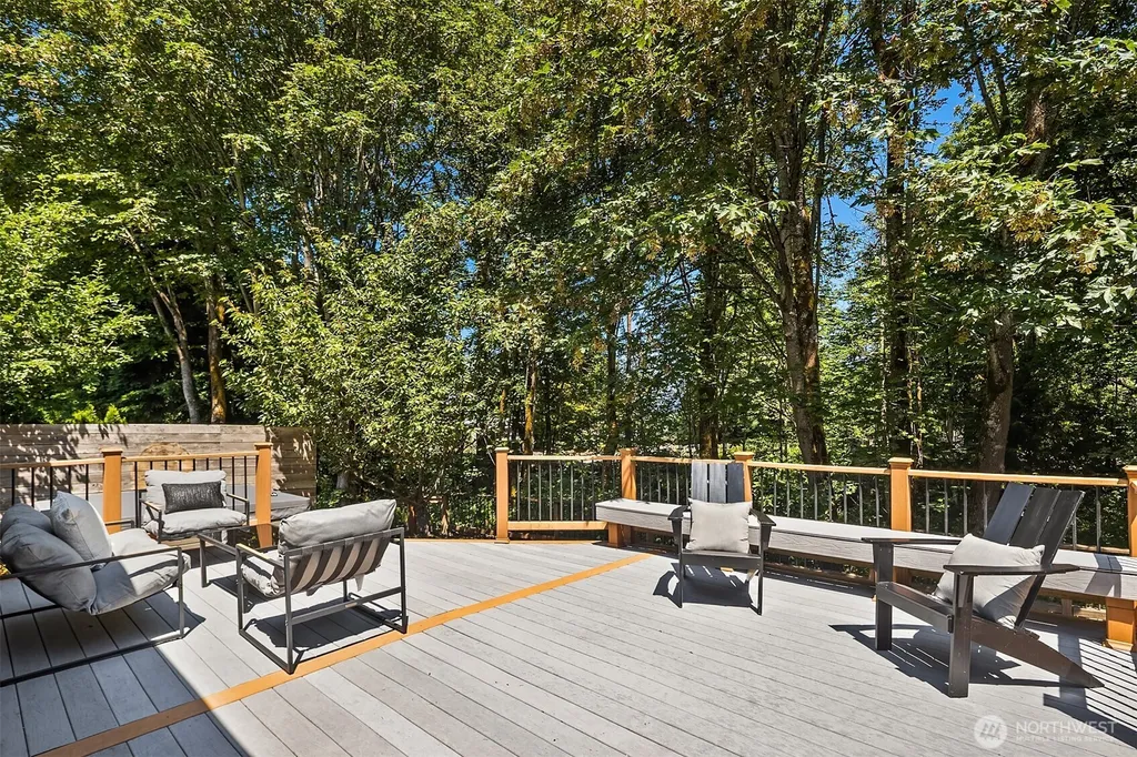 16910 118th Avenue NE Bothell WA 98011