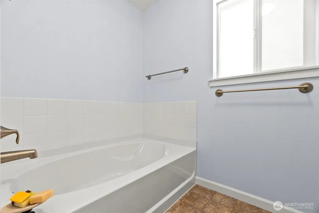 59 Timothy Lane E Elma WA 98541