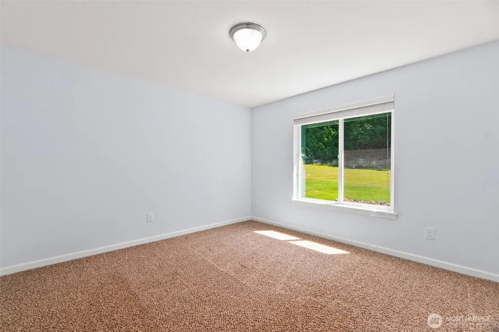 59 Timothy Lane E Elma WA 98541