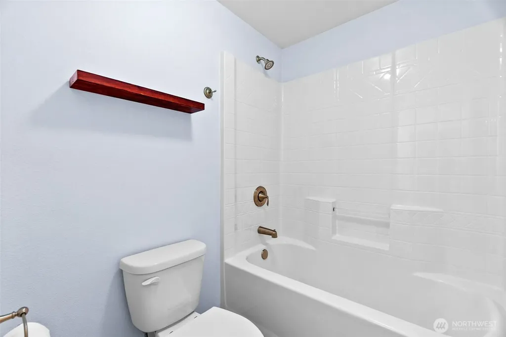 59 Timothy Lane E Elma WA 98541