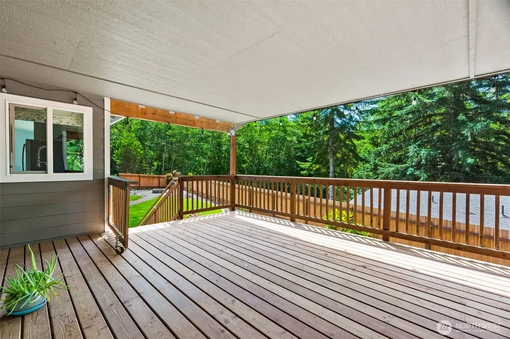 59 Timothy Lane E Elma WA 98541