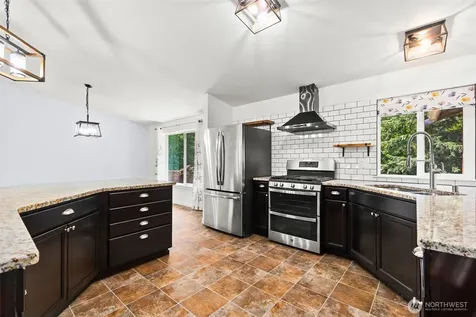 59 Timothy Lane E Elma WA 98541