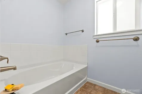 59 Timothy Lane E Elma WA 98541