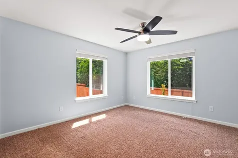 59 Timothy Lane E Elma WA 98541