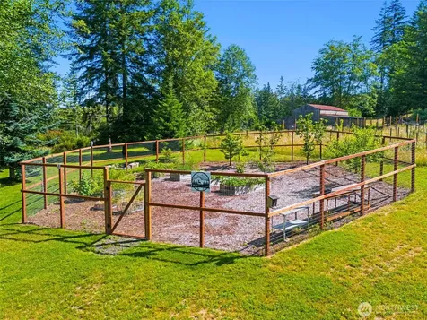 59 Timothy Lane E Elma WA 98541