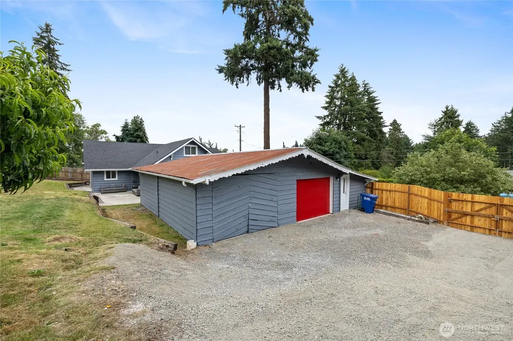 5606 Vickery Avenue E Tacoma WA 98443