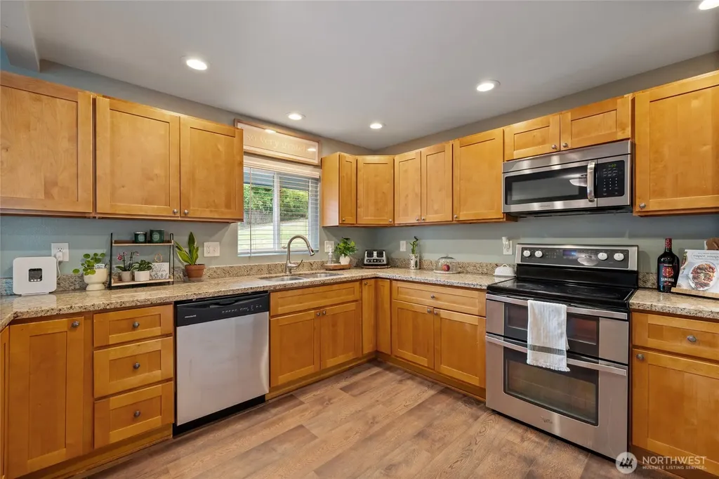 5606 Vickery Avenue E Tacoma WA 98443