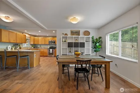 5606 Vickery Avenue E Tacoma WA 98443