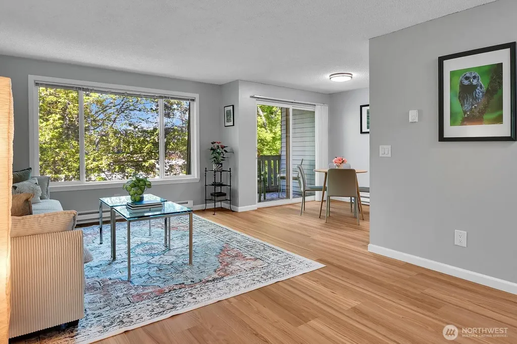 7217 NE 175th Street Kenmore WA 98028
