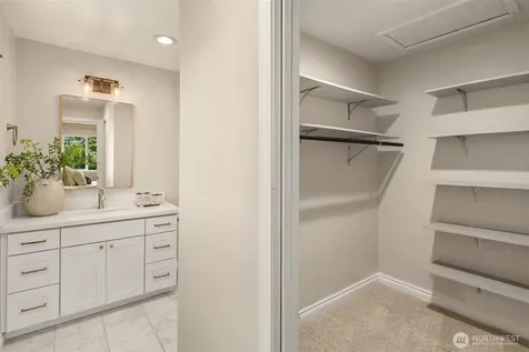 10750 66th Avenue S Seattle WA 98178