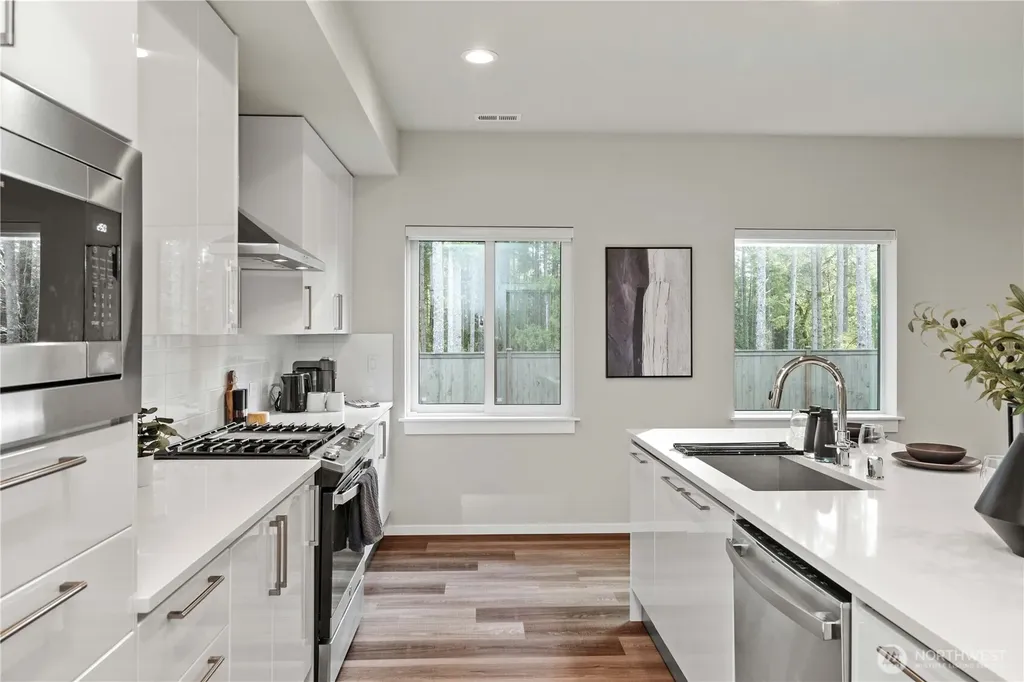 22907 Sycamore Street Black Diamond WA 98010