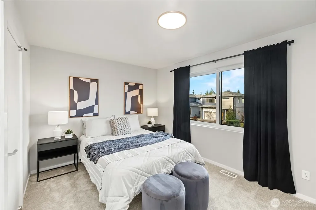 22907 Sycamore Street Black Diamond WA 98010
