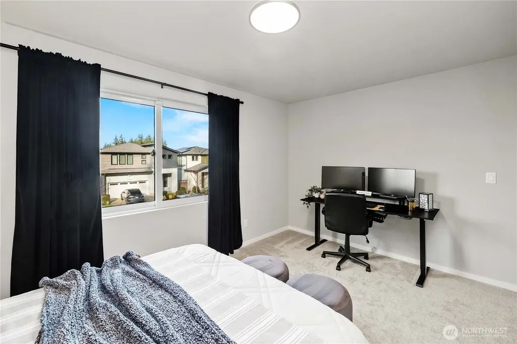 22907 Sycamore Street Black Diamond WA 98010