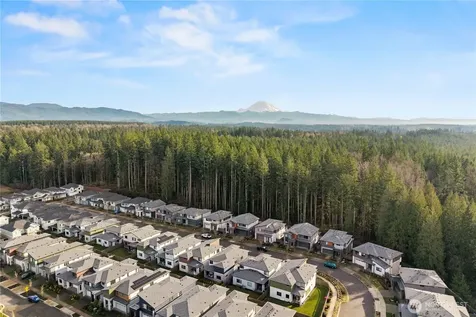 22907 Sycamore Street Black Diamond WA 98010