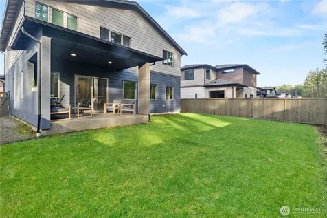 22907 Sycamore Street Black Diamond WA 98010