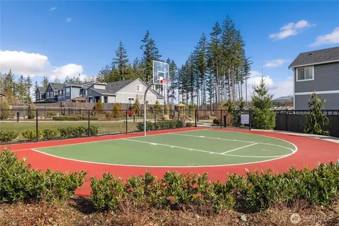 22907 Sycamore Street Black Diamond WA 98010