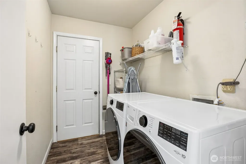 19204 206th Street E Orting WA 98360