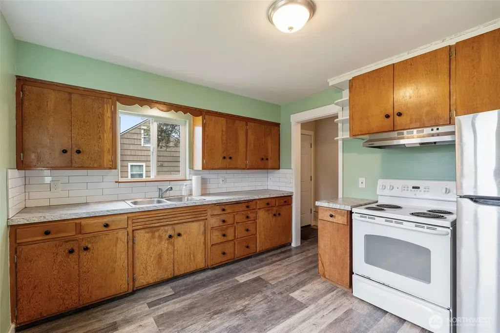 772 SW Mcfadden Avenue Chehalis WA 98532