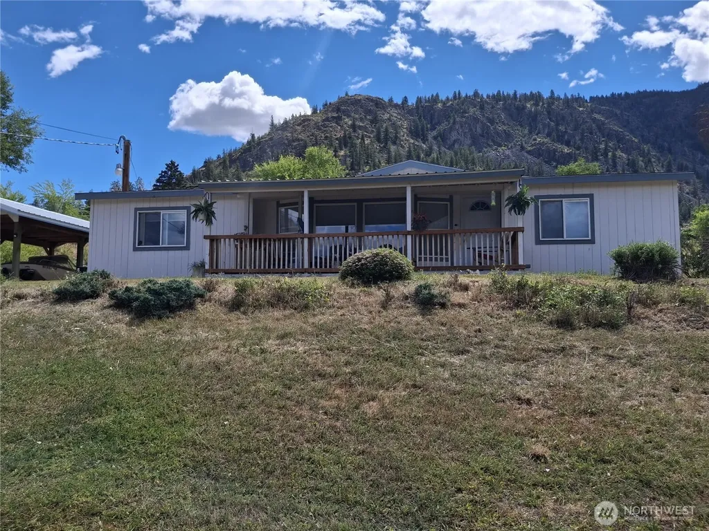 10 Broadway Street Loomis WA 98827