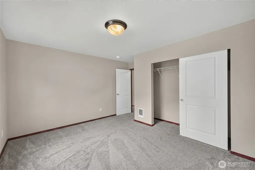 403 Jeff Street Mount Vernon WA 98274