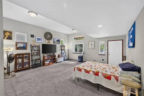 403 Jeff Street Mount Vernon WA 98274