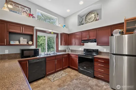 403 Jeff Street Mount Vernon WA 98274