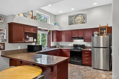 403 Jeff Street Mount Vernon WA 98274