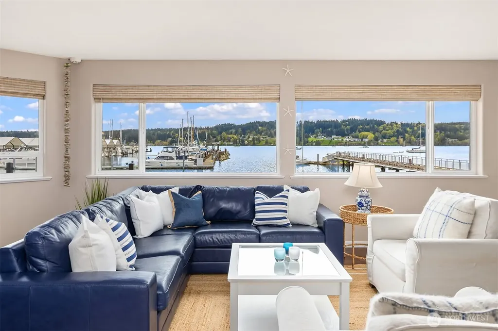 18211 Fjord Drive NE Poulsbo WA 98370