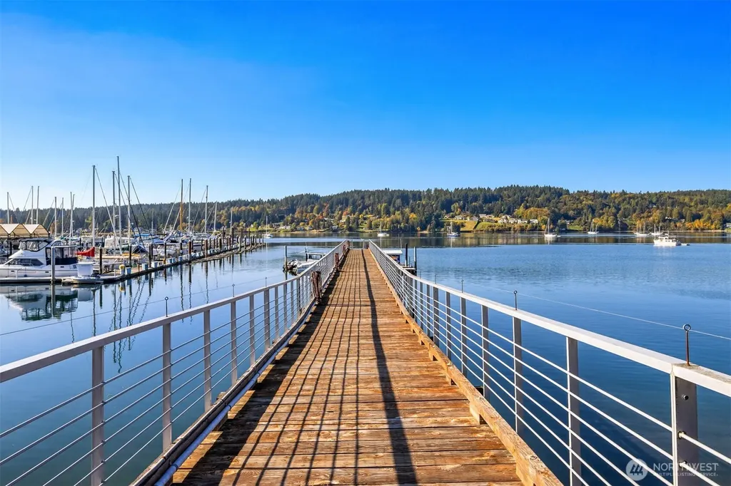 18211 Fjord Drive NE Poulsbo WA 98370