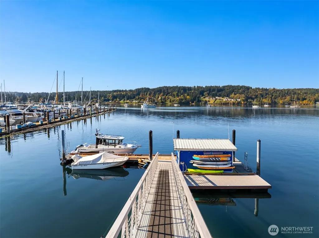 18211 Fjord Drive NE Poulsbo WA 98370