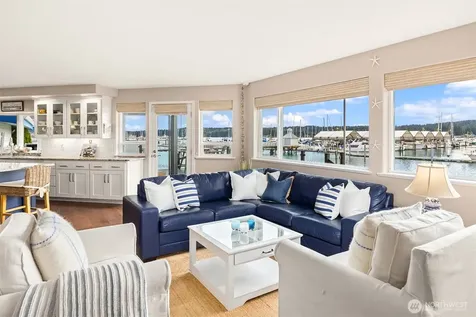 18211 Fjord Drive NE Poulsbo WA 98370