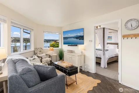 18211 Fjord Drive NE Poulsbo WA 98370
