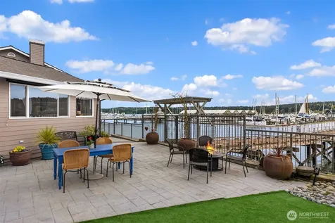 18211 Fjord Drive NE Poulsbo WA 98370
