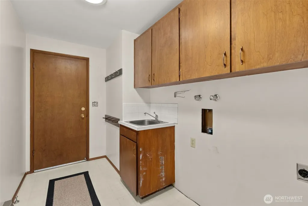 1019 Swanson Drive Centralia WA 98531