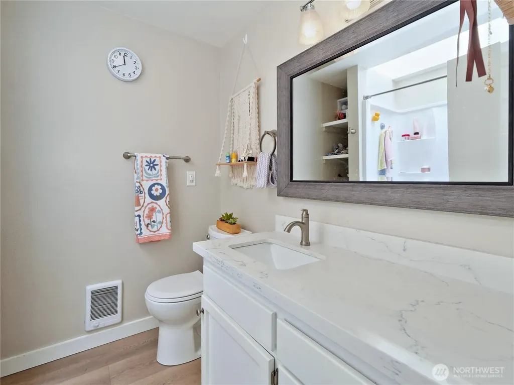 6518 Elliott Way Everett WA 98203