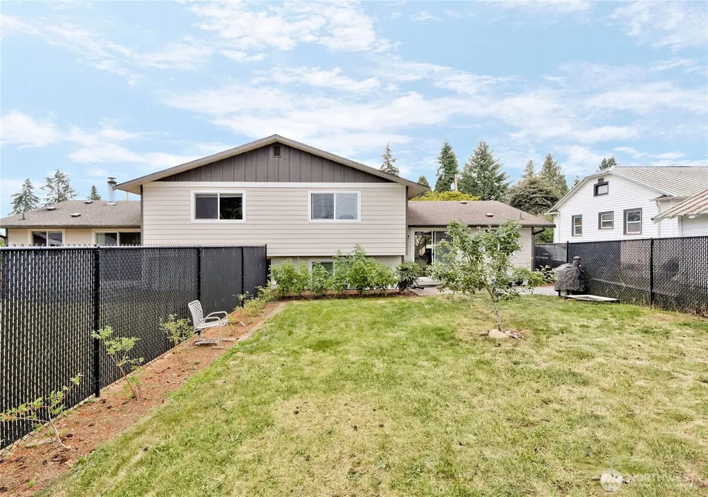 6518 Elliott Way Everett WA 98203