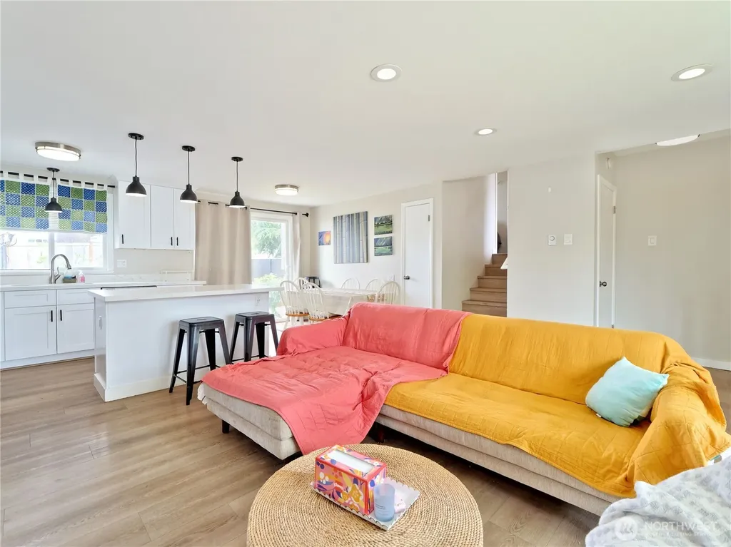 6518 Elliott Way Everett WA 98203