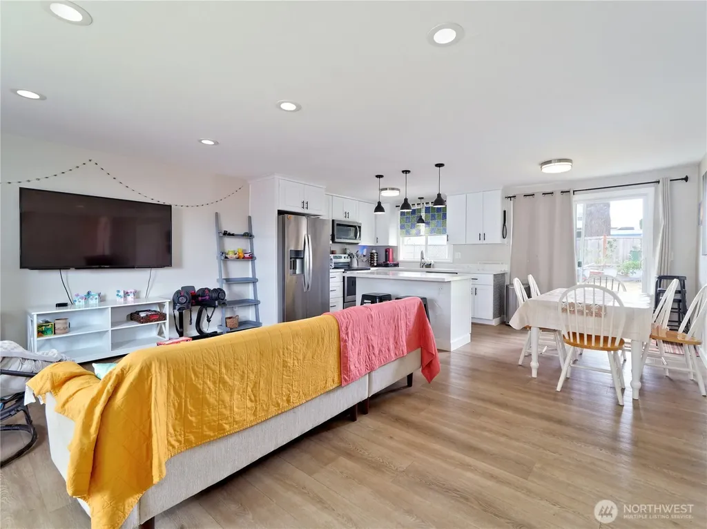 6518 Elliott Way Everett WA 98203