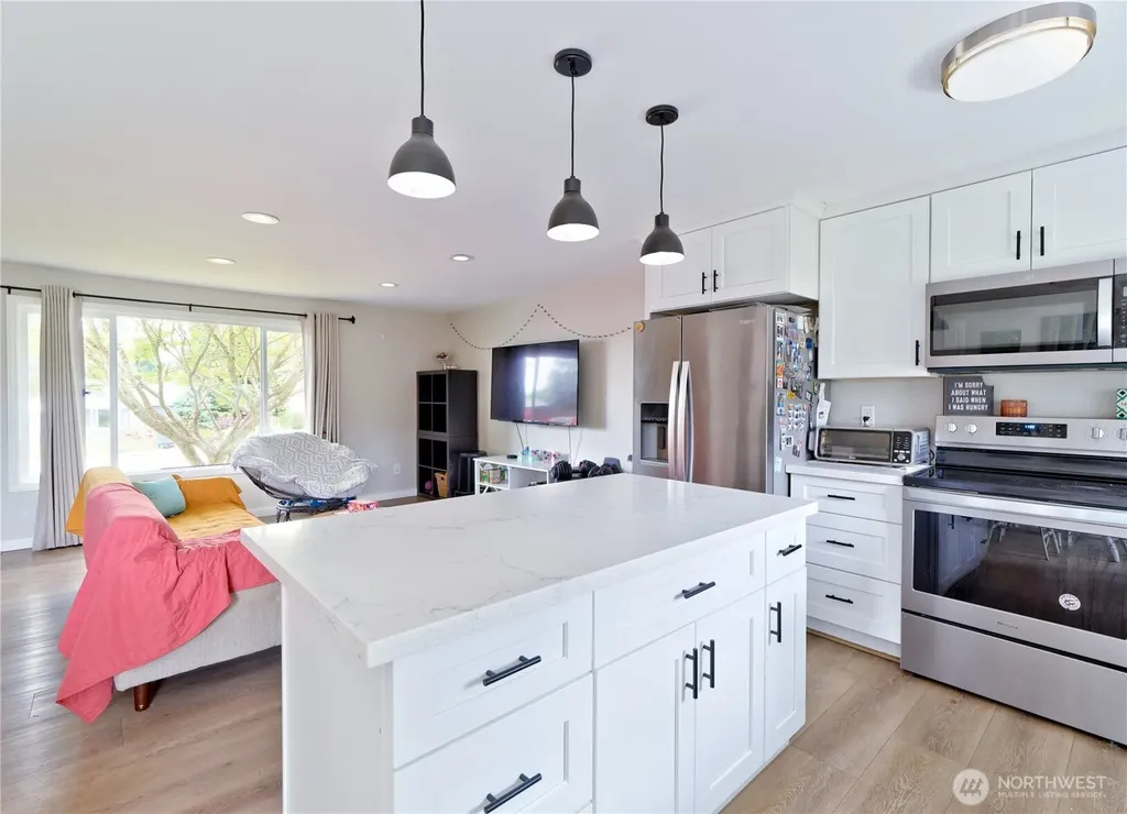 6518 Elliott Way Everett WA 98203