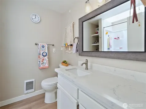 6518 Elliott Way Everett WA 98203