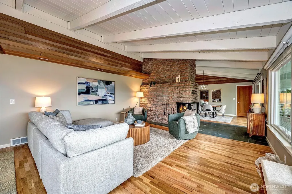 7026 156th Street SW Edmonds WA 98026