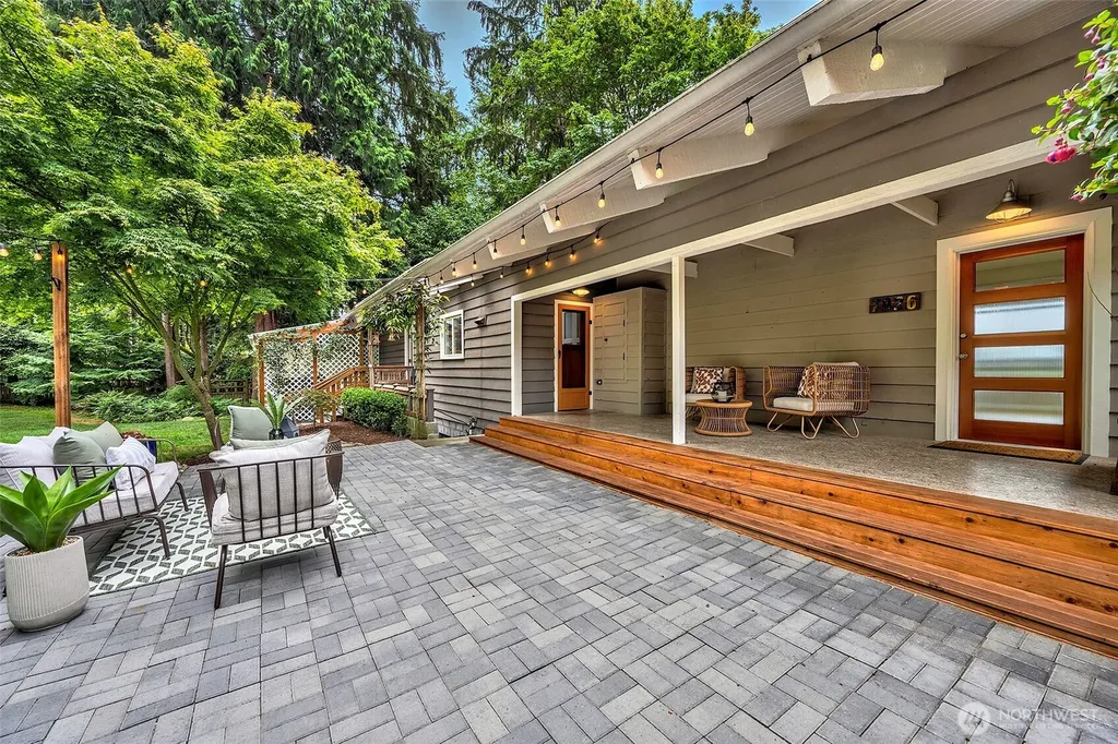 7026 156th Street SW Edmonds WA 98026