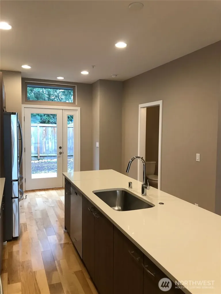 4270 213th Place SE Issaquah WA 98029
