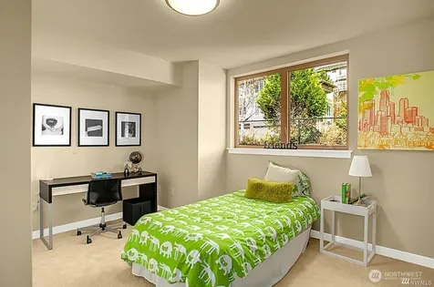 4270 213th Place SE Issaquah WA 98029