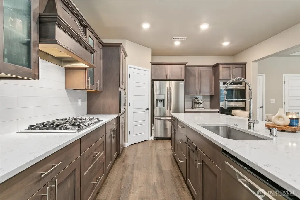 20438 SE 256th Street Covington WA 98042