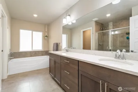 20438 SE 256th Street Covington WA 98042