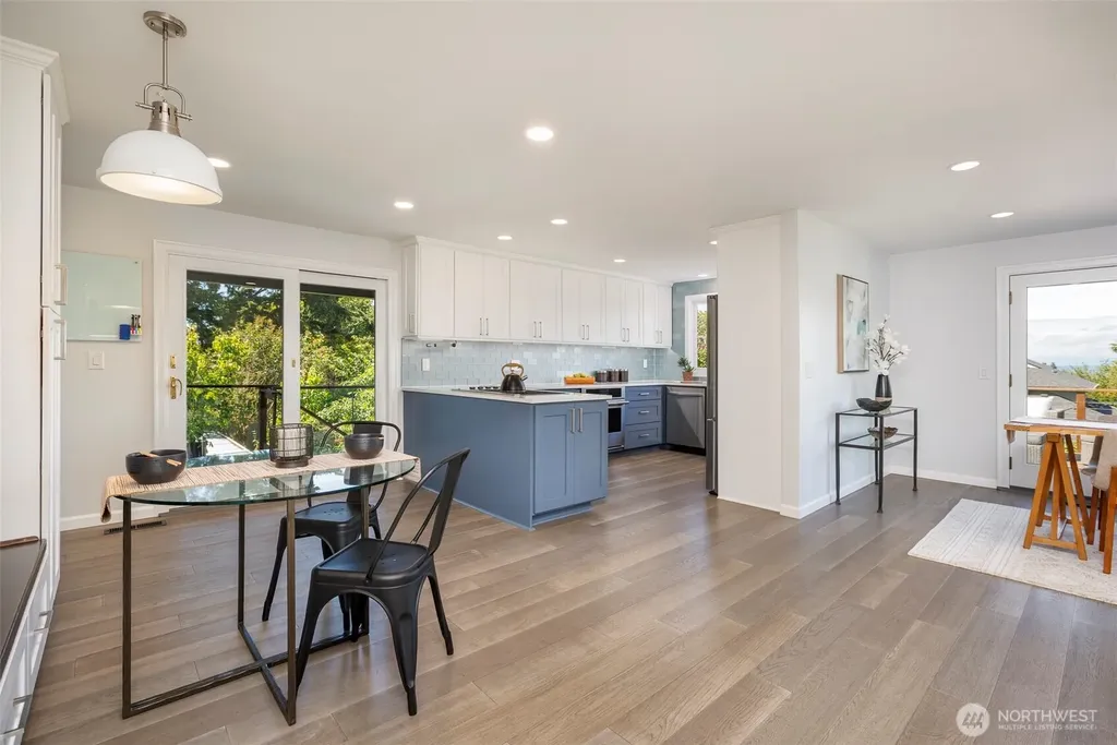 12011 6th Avenue NW Seattle WA 98177