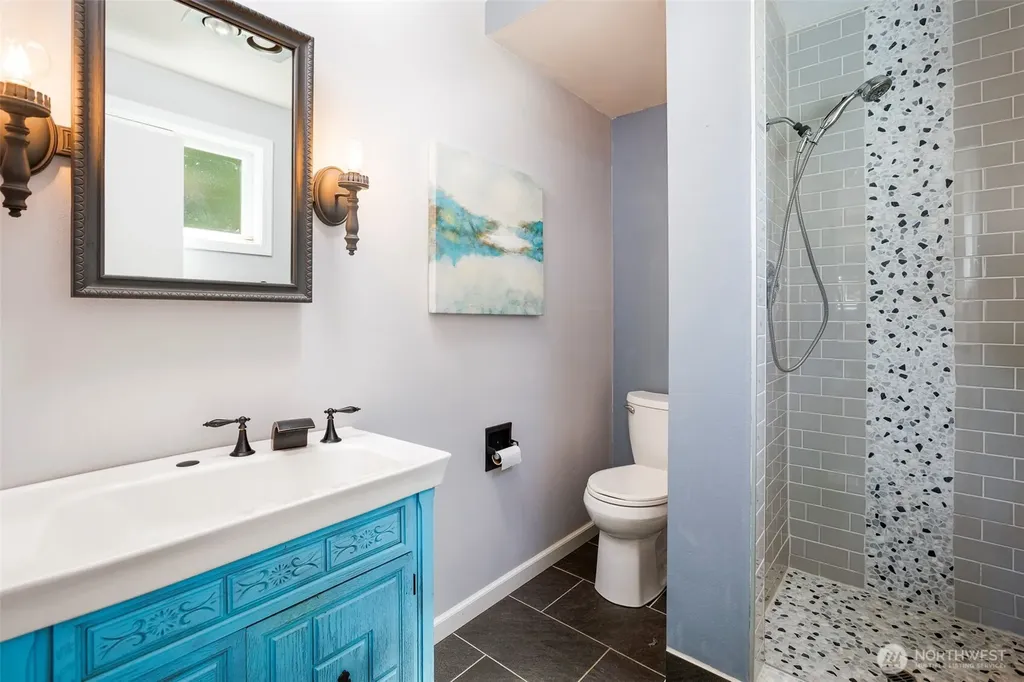 12011 6th Avenue NW Seattle WA 98177
