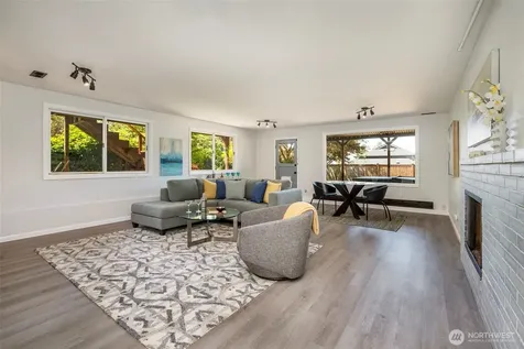 12011 6th Avenue NW Seattle WA 98177